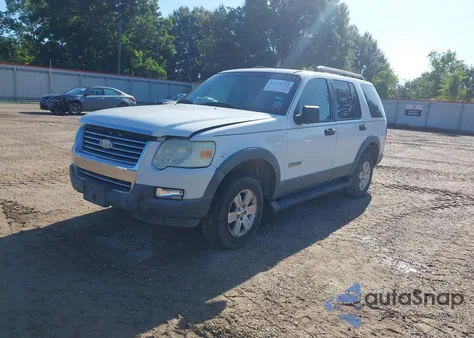 2006 Ford Explorer Xlt из США, поврежденный, VIN 1FMEU63E86UA55555